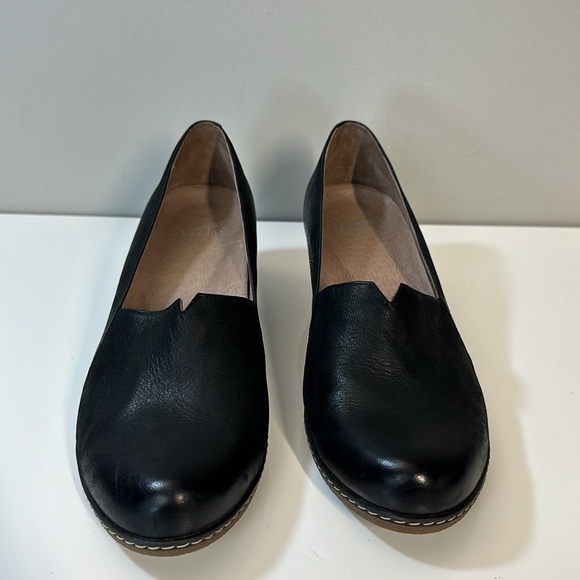 Dansko Lilliana Black Leather Hidden Wedge Loafers Size 40(9.5-10) - Picture 7 of 15